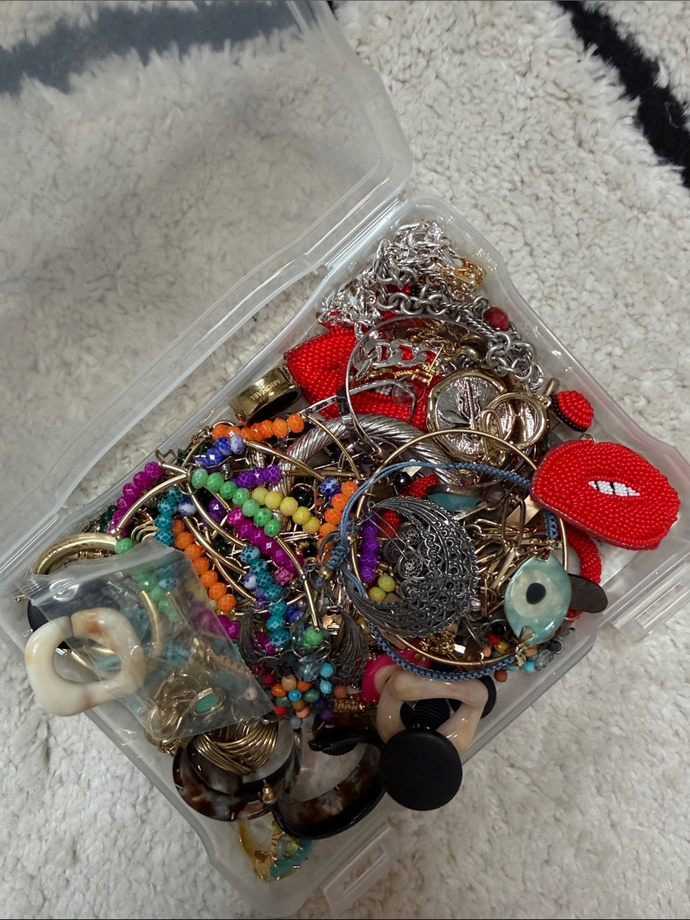 Mixed Women’s Fashion Jewelry Set in Red and Multicolor